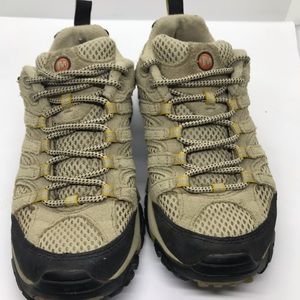 Merrell Vibram Hiking Shoe Size 6